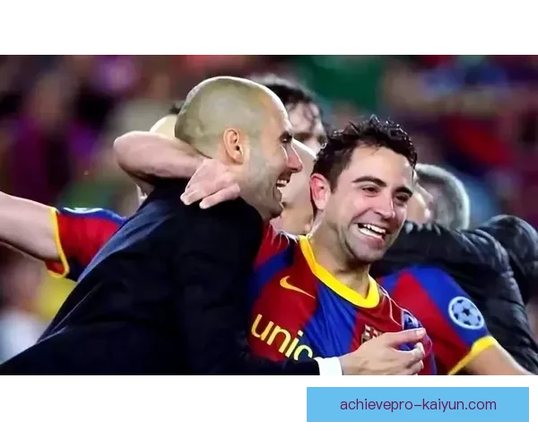 克鲁伊夫技术特点值得关注，传控能力与视野持续提升影响现代足球。