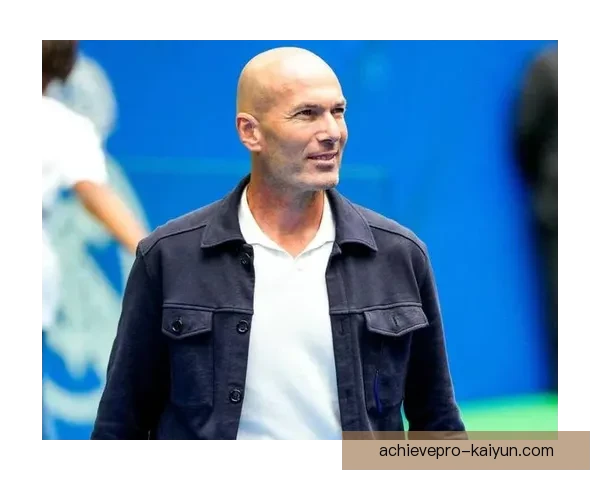 齐达内在球员发展与足球文化传承中的重要象征意义分析